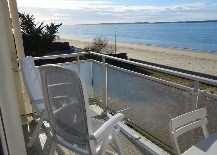 Appartement Arcachon Perreire Premiere Ligne Les Pieds Dans L Eau Vue Magnifique Sur Le Bassin