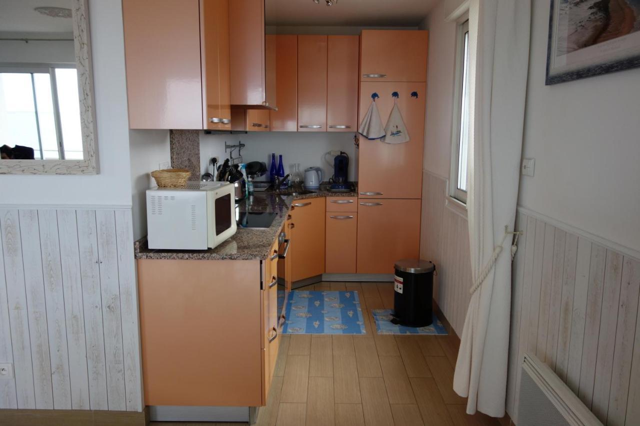 Appartement Perreire Premiere Ligne Les Pieds Dans L Eau Vue Magnifique Sur Le Bassin